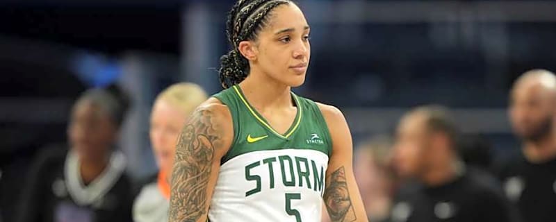 Storm Star Gabby Williams Cites Caitlin Clark Amid &#39;Backwards&#39; WNBA Pay Shade