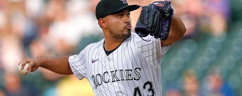 Braves Outright Reliever to Triple-A, Lose Another to Rays