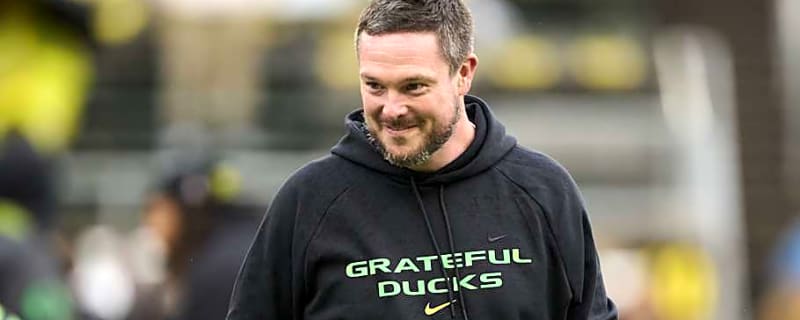 First Look At Oregon Ducks Tie-Dye Uniforms Doesn&#39;t Disappoint