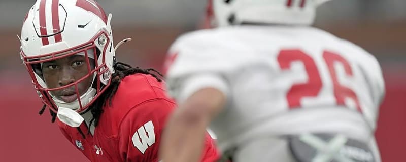 Veteran Transfer Makes Statement in Key Position Battle at Badgers Fall Camp