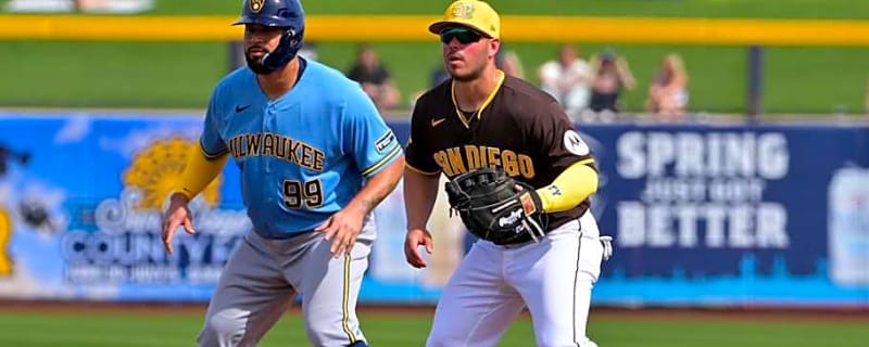 Padres Manager Reveals What Ex-All-Star Needs to Do to Make Opening Day Roster