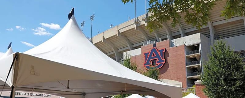 Auburn Tigers Predicted to Make Bowl Game Against This Former Alex Golesh Team