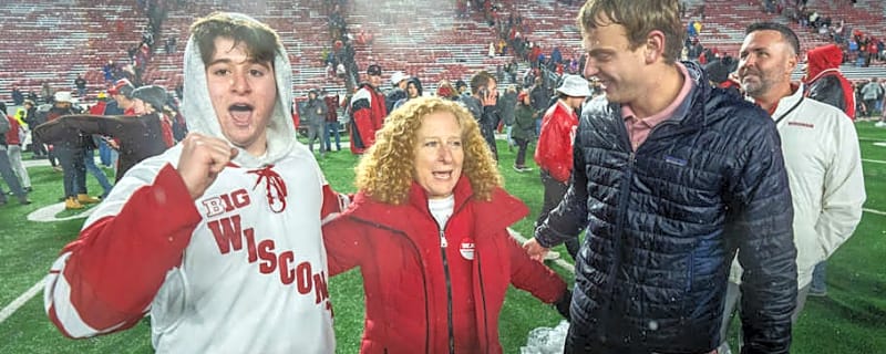 Wisconsin Badgers fans happy to see UW-Madison chancellor Jennifer Mnookin leave for new job