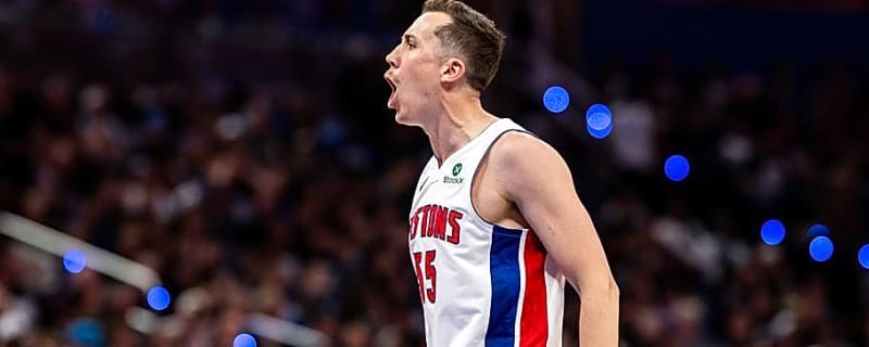 One Current Pistons Player Whose Starting Spot is on Life Support After Free Agency