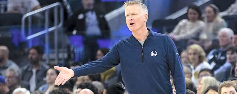 Takeaways from Warriors' Win Over Suns: Bench Player Saves Dubs