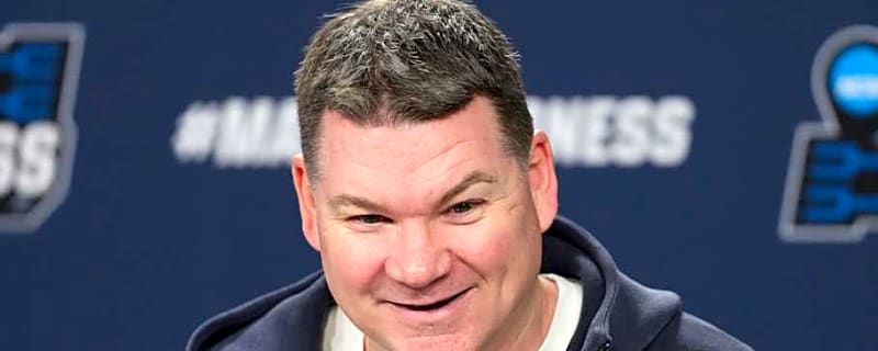 Arizona's Lloyd Looking to Improve in the Round of 32