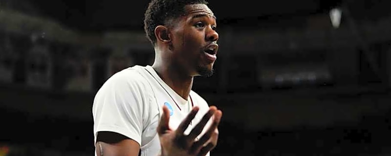 Mississippi State&#39;s dynamic duo: Hubbard, Jones lead Bulldogs&#39; revival