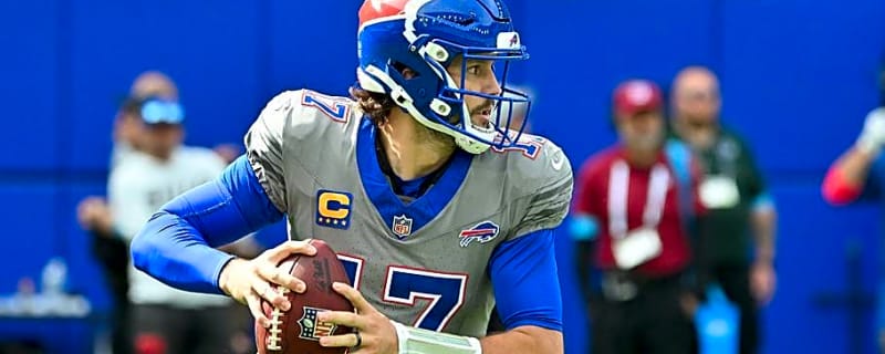 Josh Allen Draws Injury Concern After Bills' Win Over Chargers