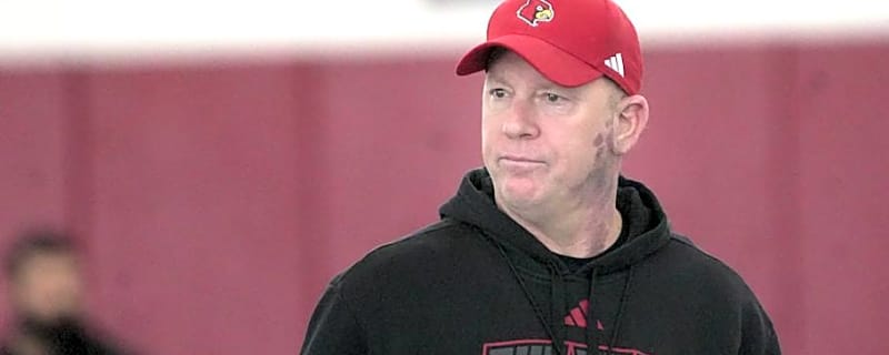 Watch: Louisville HC Jeff Brohm Gives Spring Ball Update, Discusses First Scrimmage