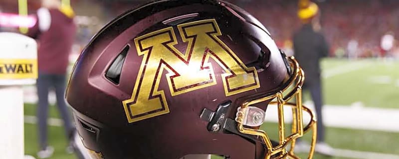 Two Gophers football players announce plans to enter the transfer portal