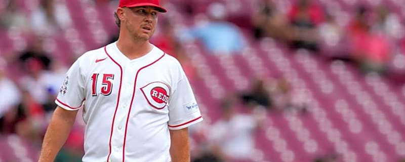 Reds Should Consider Making a Change at Closer