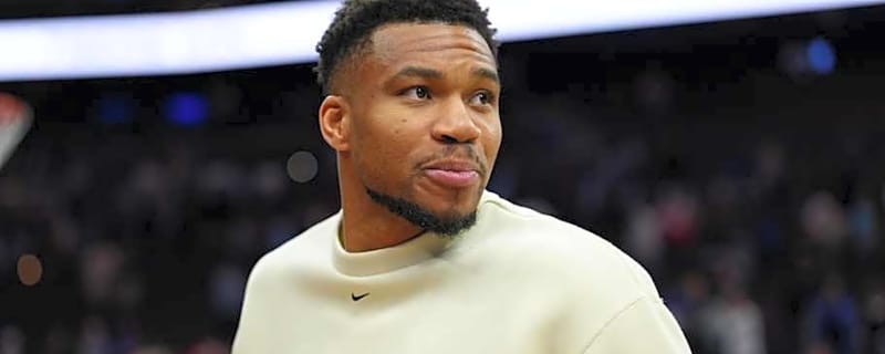 Giannis Antetokounmpo Fuels Phoenix Suns Rumors With Latest Post