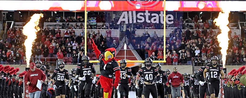 Louisville Football Moves Up Week 10 AP Top 25