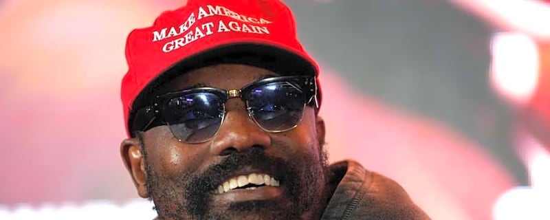 Derek Chisora FaceTimes Deontay Wilder While Signing Fight Contract