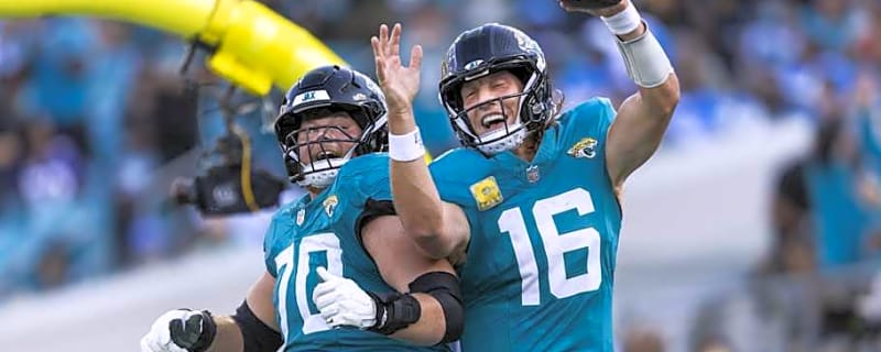 Why Jaguars&#39; Versatile Van Lanen Has Been Key to Team&#39;s Success