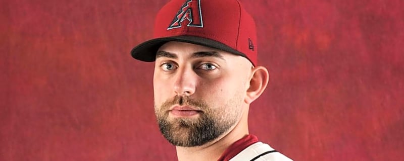 Former D-backs Reliever Signs with Braves