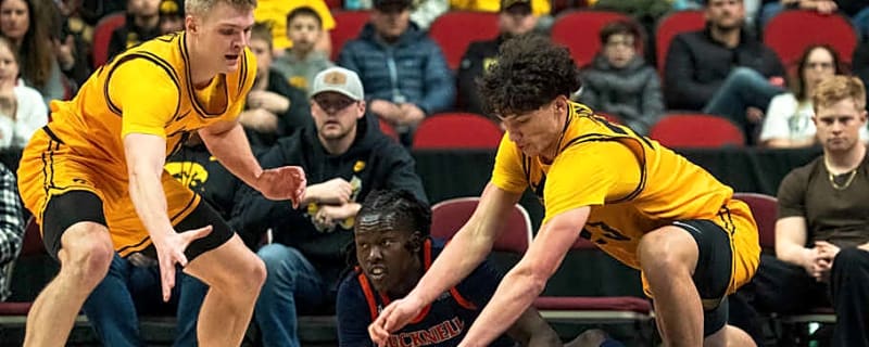 Iowa's Defense Dominates in Blowout Win