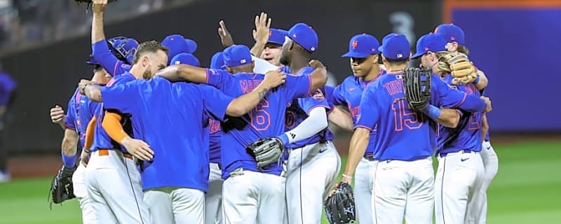 New York Mets hold players meeting postgame in Pittsburgh
