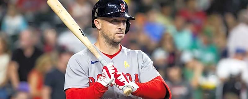 Red Sox Facing Renewed Alex Bregman Challenge From NL Contender: Report