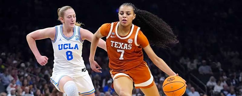 Dawn Staley and South Carolina Land Commitment of Texas Transfer Guard Jordan Lee