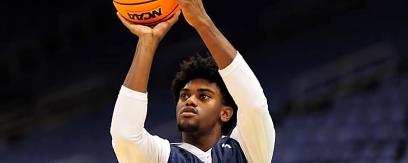 Local Transfer Forward Committing to Cincinnati Bearcats Basketball After Starting Career With MAC School