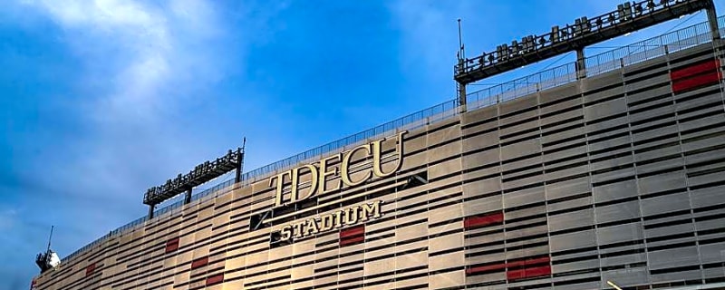 Houston Exploring Options to Fix TDECU Stadium's Significant Field Damage