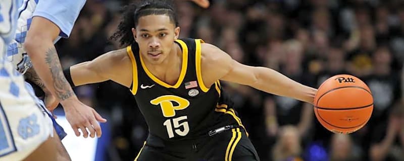 Kentucky&#39;s starting PG has pulled his name out of the NBA Draft