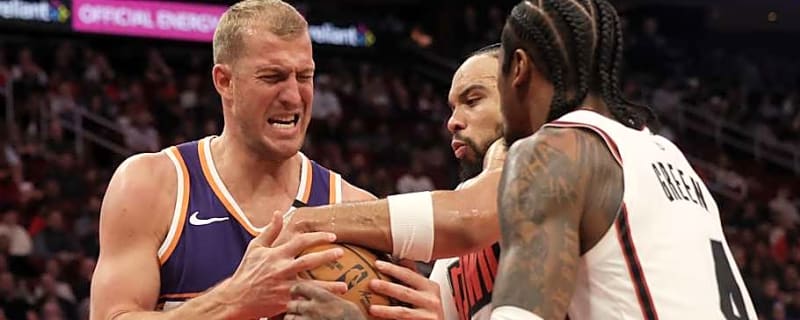 Ex-Rockets Listed as Two of Suns&#39; Most Important Players