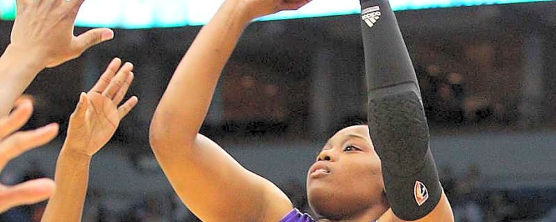 Alexis Gray-Lawson Comes To Play For Phoenix