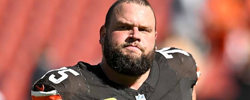 Browns coach Kevin Stefanski shares hot take about Joel Bitonio