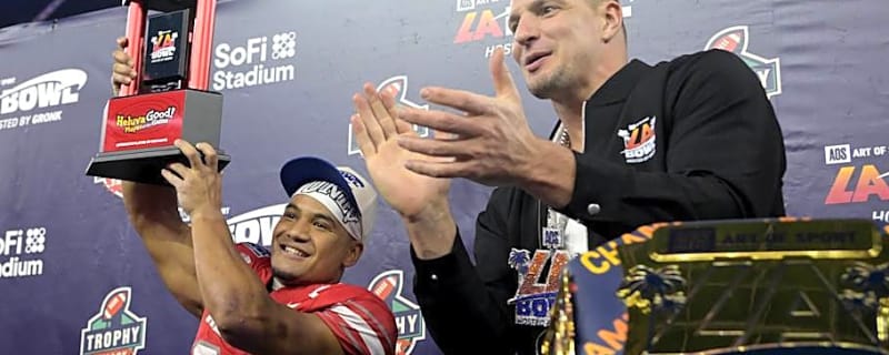 Cal&#39;s Jacob De Jesus Named to Preseason Hornung Watch List