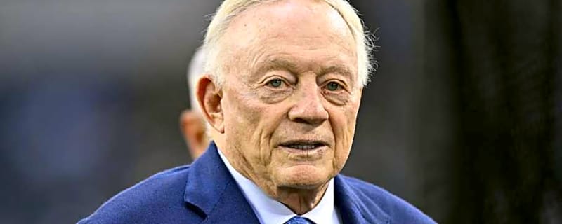 NFL Analyst Rips Jerry Jones for Handling Of Superstar Contract Negotiations