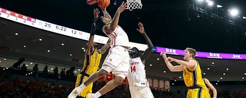 2 Important Takeaways from Houston Cougars 78-45 Win Over Oakland