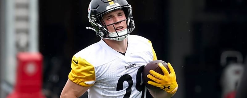 Steelers Had Competition for Rookie Eli Heidenreich