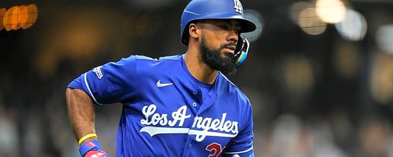 Dodgers Will Reduce Teoscar Hernandez's Playing Time Amid Struggles