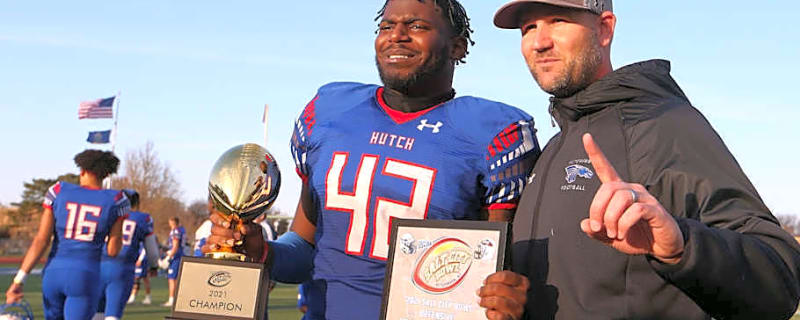 Cowboys Must Keep Eye on Small School Prospect Dominating Senior Bowl