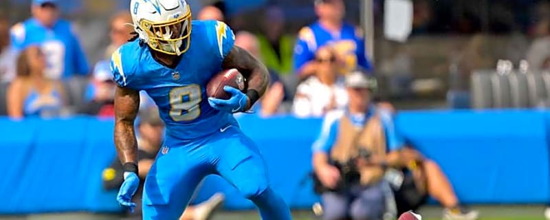 Video of Omarion Hampton back on field has Chargers fans wondering about RB workload