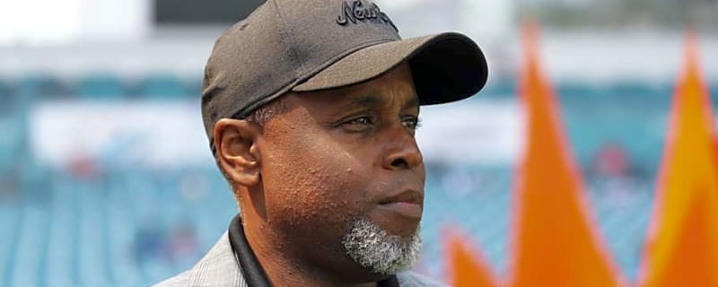 Cleveland Browns meet with former NFL GMs, prove they're ready for changes in 2026