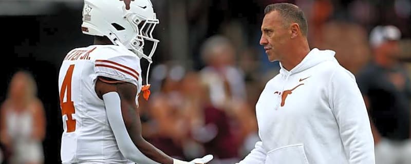 Why This Texas Longhorns RB Hasn&#39;t Given Up CFP Hopes