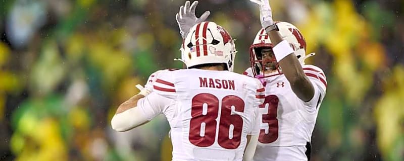 Wisconsin Badgers tight end declares for NFL Draft after seeking extra year of eligibility