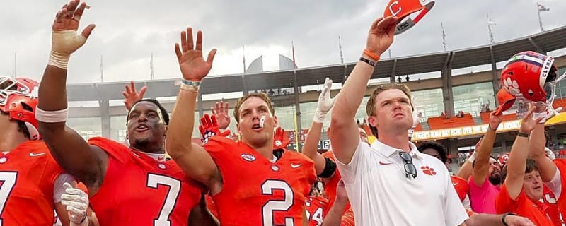 Advanced Model Predicts Clemson's Matchup With Miami