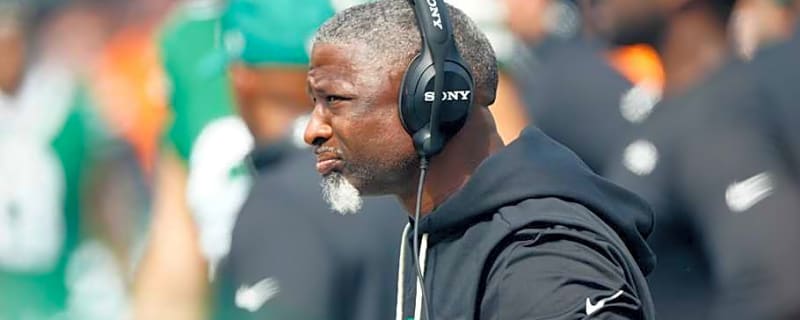 &#39;Tough Guy Routine:&#39; Aaron Glenn Ripped After Jets-Bills Loss