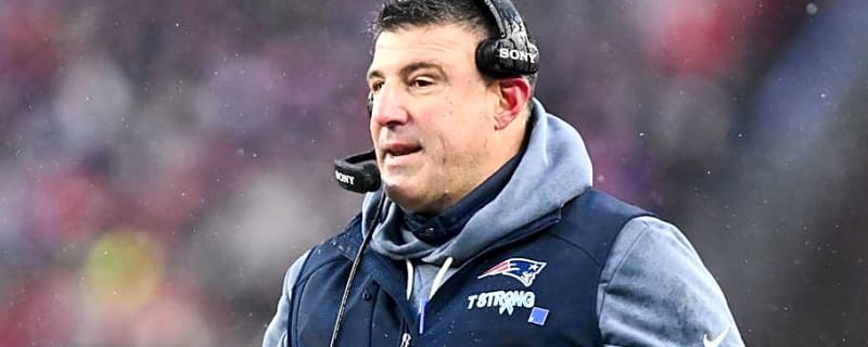 Patriots WR Endorses Mike Vrabel as NFL’s Top Coach
