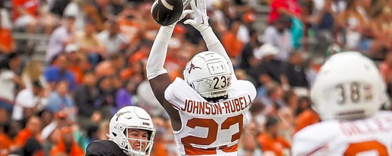 Texas Makes Surprise Position Change With Jordon Johnson-Rubell
