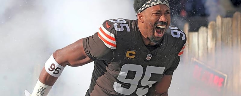 Myles Garrett Trade Expected to Give Bears 2 Intriguing Free-Agent Options in 2027