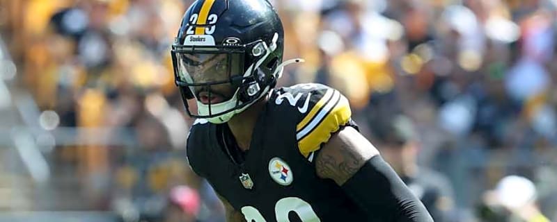 Steelers CB Leaves Colts Game After Painful Injury