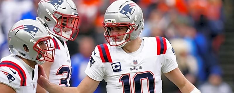 Patriots Capitalize on Broncos Turnover for Halftime Tie