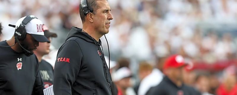 Wisconsin Football Snubbed From AP Top 25—What's Next?