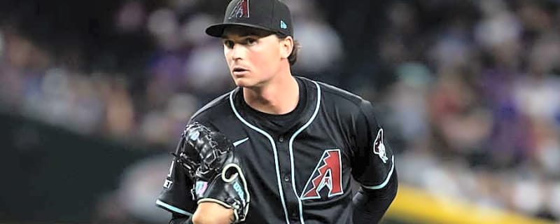 Diamondbacks Re-Sign Starting Pitcher