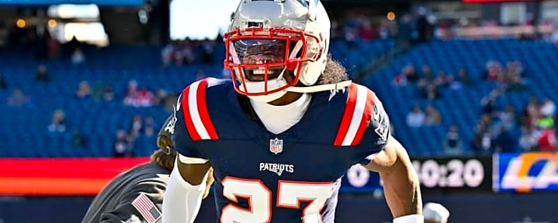 Patriots Injured CB Shows Off Recovery Process